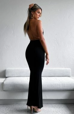 Outta My Head Maxi Dress Black -Outlet The Lounge Vibe Store OUTTA MY HEADER DRESS 07.02.23 002