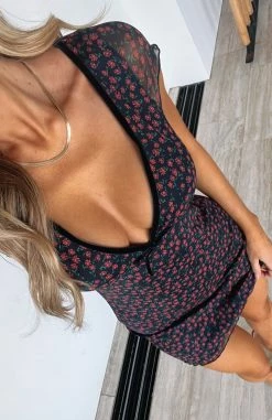 Pretty Girl Mini Dress Navy Poppy -Outlet The Lounge Vibe Store PRETTY GIRL DRESS 26 06 23 01