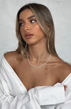 Rylee Necklace Gold 7 Rylee Necklace Gold -Outlet The Lounge Vibe Store RYLEE NECKLACE 08.03.22 02