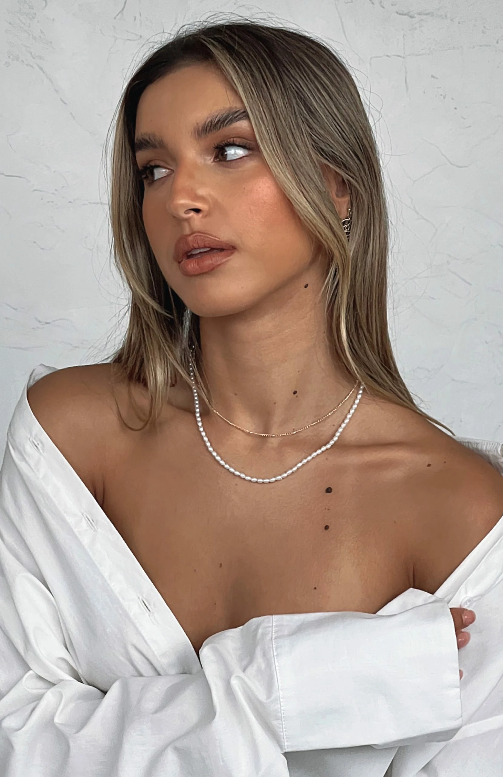 Rylee Necklace Gold 4 Rylee Necklace Gold - Image 4