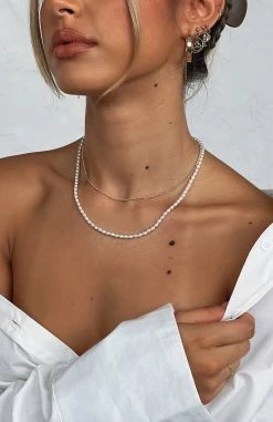 Rylee Necklace Gold 6 Rylee Necklace Gold -Outlet The Lounge Vibe Store RYLEE NECKLACE 08.03.22 03