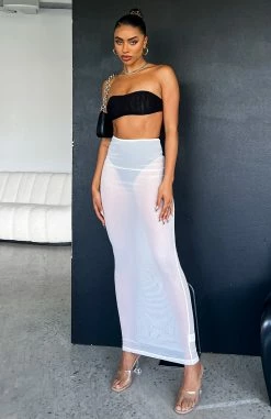 Total Mood Mesh Hot Pants Black -Outlet The Lounge Vibe Store SECRETS OUT MESH BANDEAU 041022 07 6654ec8f af7b 4a14 902b 26ec6a5df4f9