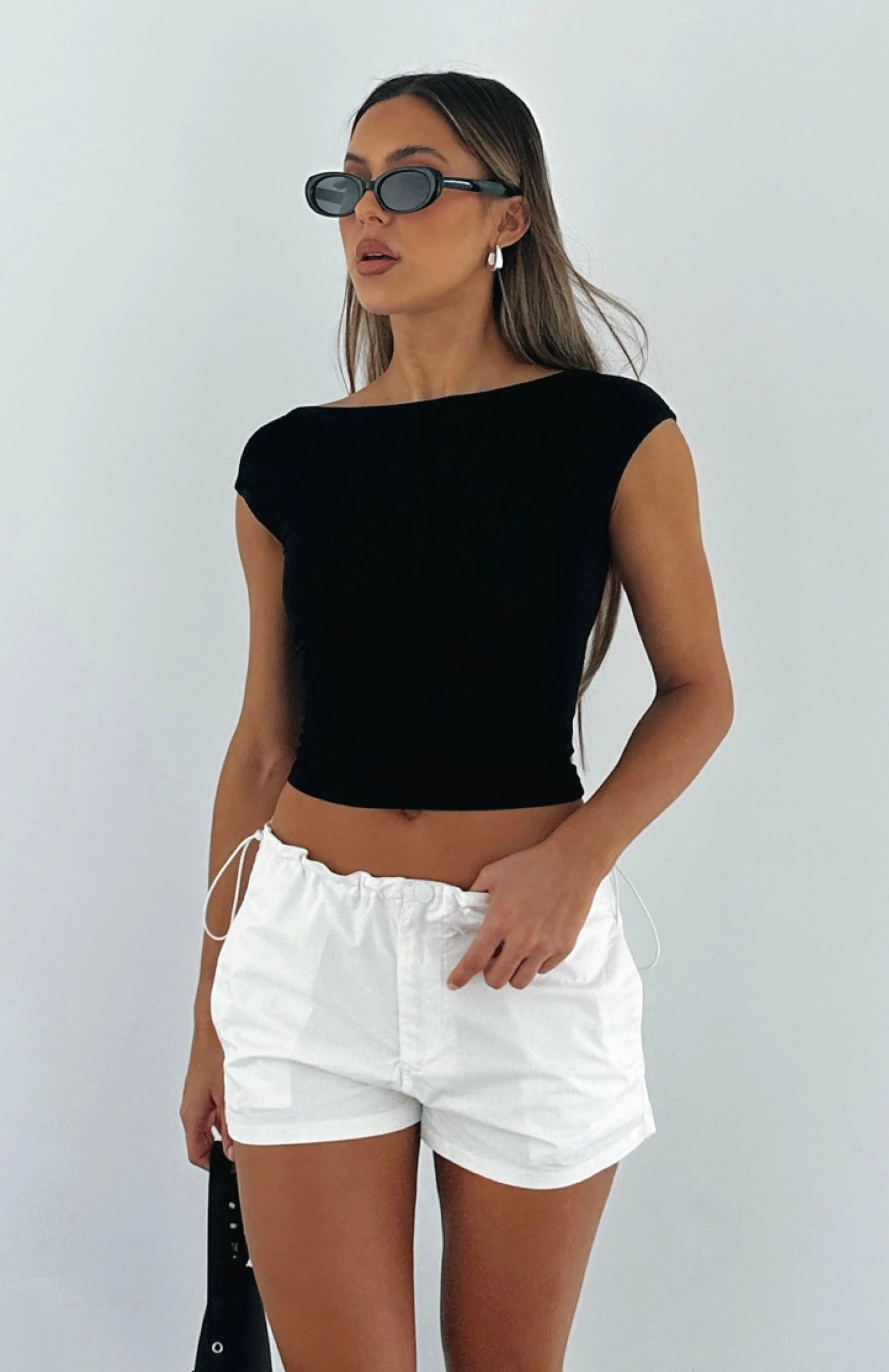 Skip The Line Shorts White 5 Skip The Line Shorts White - Image 5