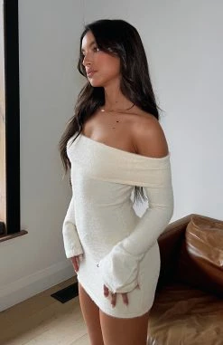 Snow Angel Long Sleeve Mini Dress Cream -Outlet The Lounge Vibe Store SNOW ANGEL LS DRESS 28.06.23 14