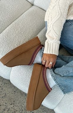 Tazmin Platform Snug Boots Chestnut -Outlet The Lounge Vibe Store TAZMIN PLATFORM SNUG BOOTS 23.05.23 03