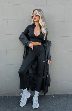 Finally There Leggings Black 9 Finally There Leggings Black -Outlet The Lounge Vibe Store UP EARLY LONG SLEEVE CROP FINALLY THERE LEGGINGS 16.05.23 07