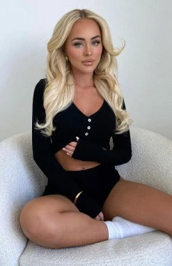 Girl Talk Pyjama Set Black -Outlet The Lounge Vibe Store allie 4b0d1678 a491 4055 a37f e420e1242b9e