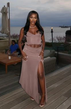 Search For Love Crop Mocha -Outlet The Lounge Vibe Store angwitacho1