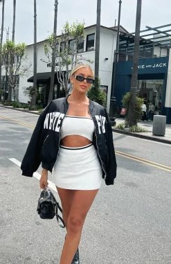 Give Me Love Crop White 14 Give Me Love Crop White -Outlet The Lounge Vibe Store missellie o a8a00deb f7df 42ab a118 466955b116ce